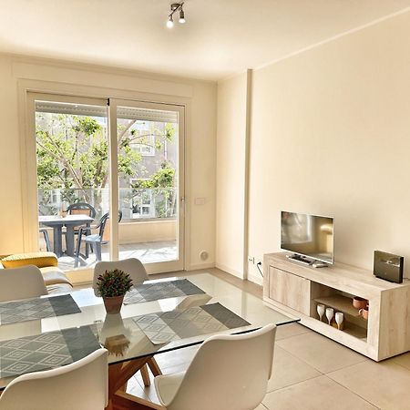 Alghero Charming Apartments Downtown Exterior photo